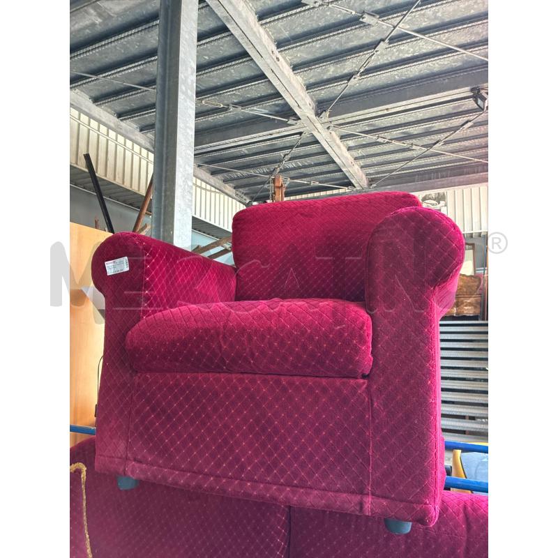 POLTRONA CLASSICA VELLUTO ROSSO  | Mercatino dell'Usato Teramo 1