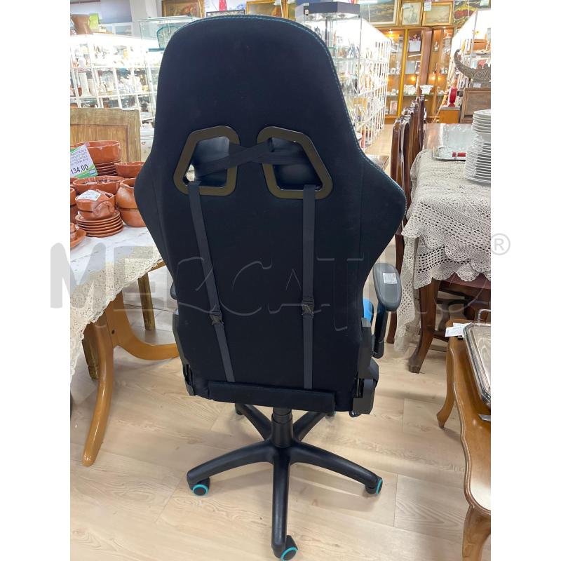 POLTRONA DA GAMING NERA AZZURRA GORILLA REGOLABILE ALTEZZA BRACCIOLI E INCLINABILE SUPPORTO LOMBARE  | Mercatino dell'Usato Teramo 2