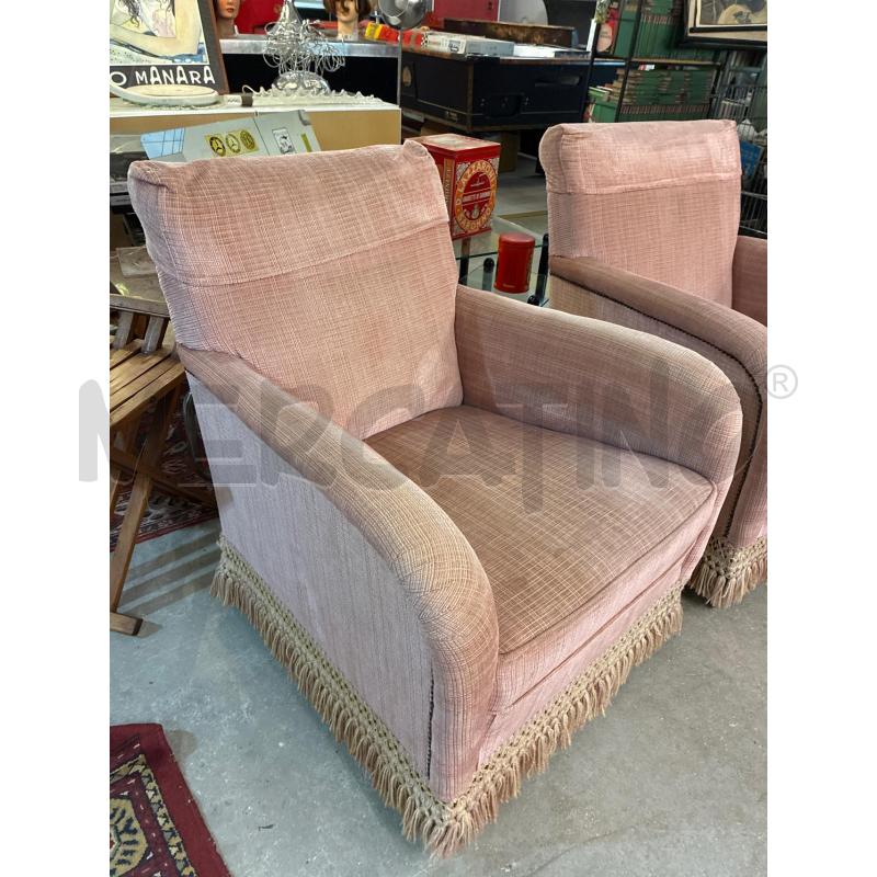POLTRONA STOFFA ROSA | Mercatino dell'Usato Teramo 3