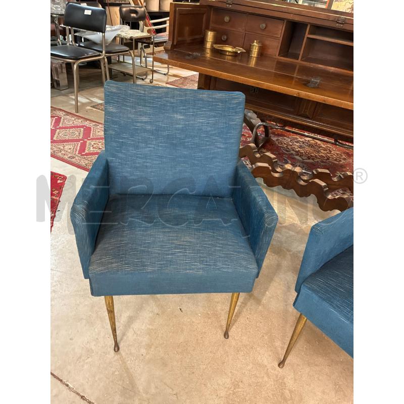 POLTRONCINA ANNI 50/60 TESSUTO BLU PIEDI OTTONE STILE MINOTTI | Mercatino dell'Usato Teramo 2