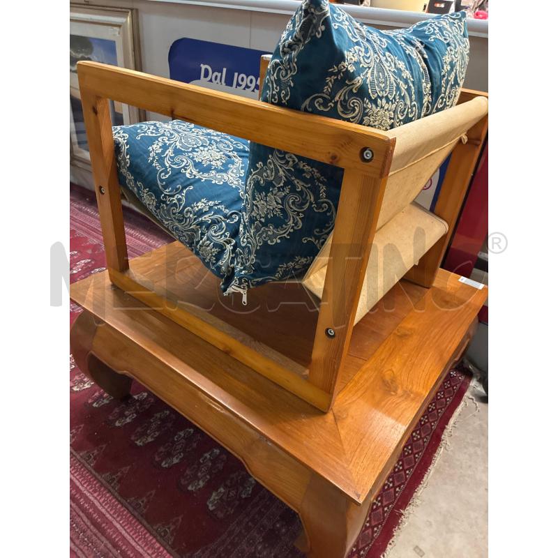 POLTRONCINA LEGNO E STOFFA VERDE | Mercatino dell'Usato Teramo 1