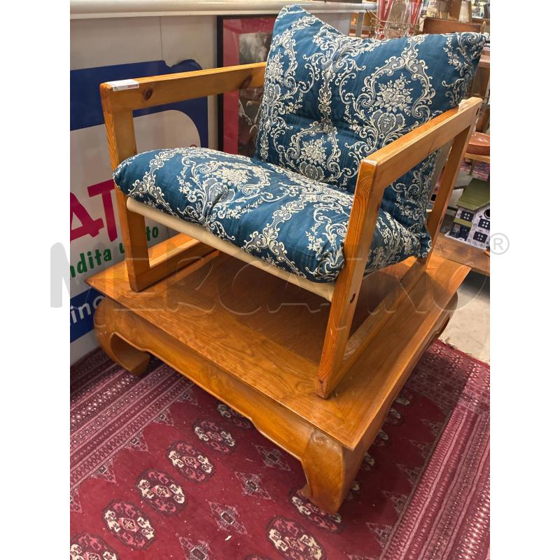 POLTRONCINA LEGNO E STOFFA VERDE | Mercatino dell'Usato Teramo 2