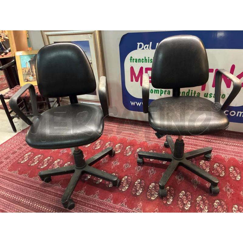 POLTRONCINA USO STUDIO | Mercatino dell'Usato Teramo 1