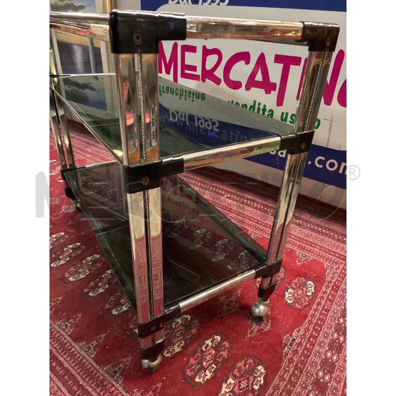 PORTA TV MODERNARIATO ACCIAIO 3 VETRI FUMÈ CON RUOTE | Mercatino dell'Usato Teramo 4
