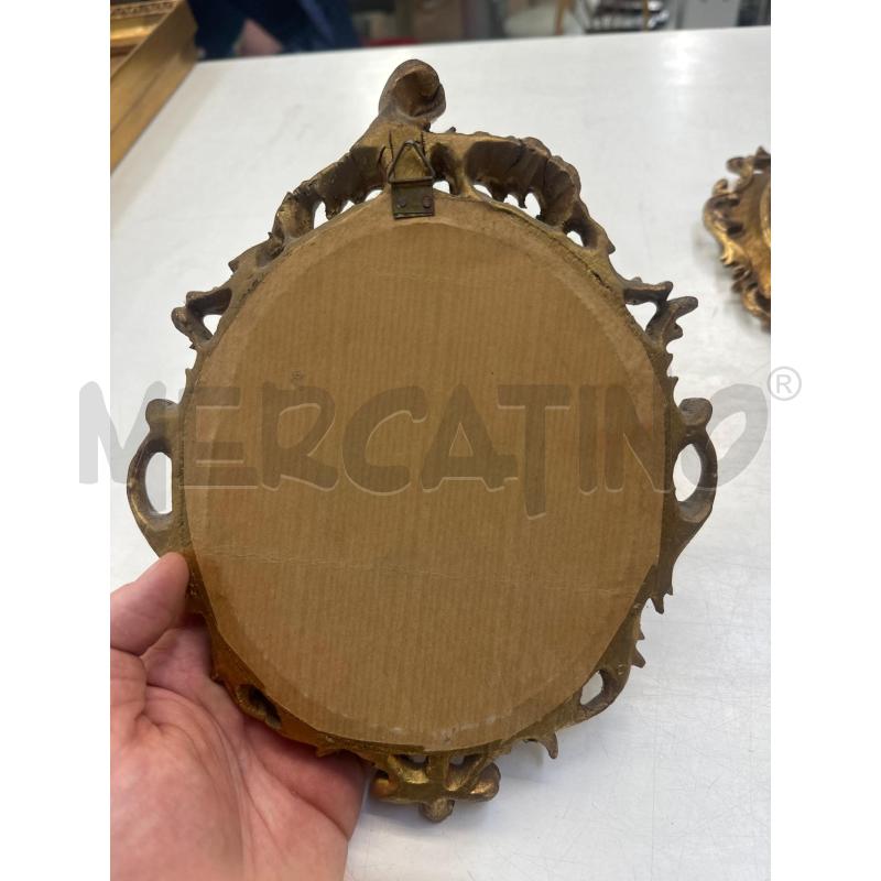 QUADRO OVALE DIPINTO OLIO FINITURE CORNICE DORATA | Mercatino dell'Usato Teramo 2