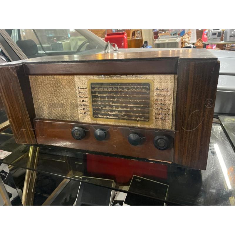 RADIO A VALVOLE HOTPOINT EPOCA IN LEGNO | Mercatino dell'Usato Teramo 1