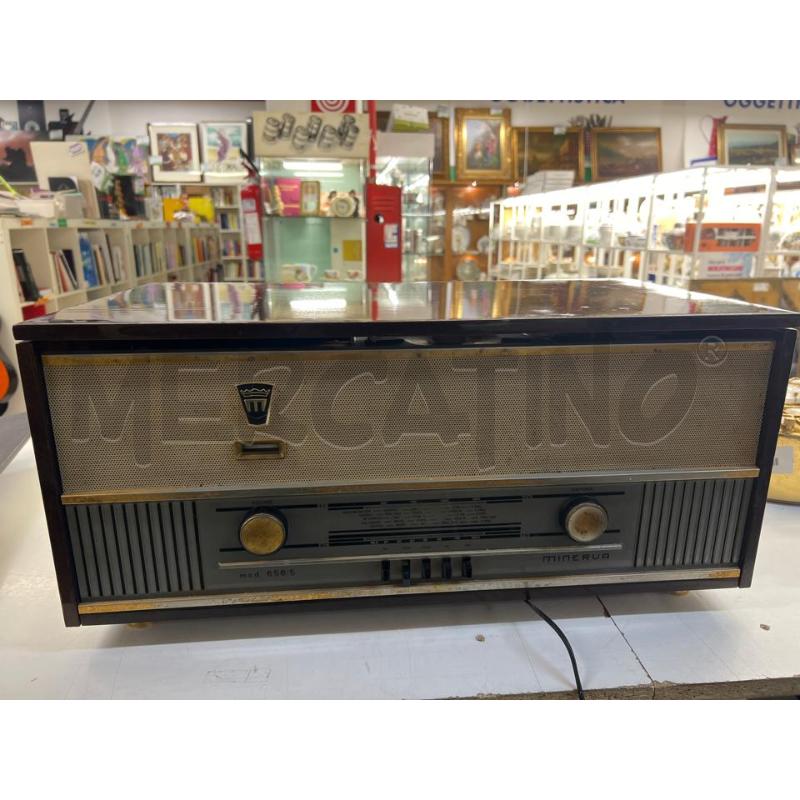 RADIO A VALVOLE VINTAGE CON GIRADISCHI MINERVA MOD 656  | Mercatino dell'Usato Teramo 1