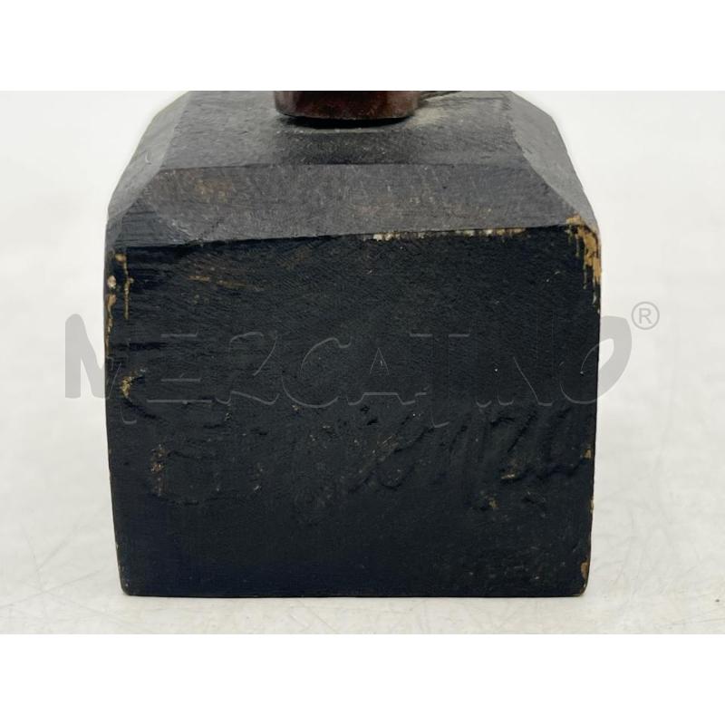 SCULTURA METALLO VOLTO BIFACCIALE SU BASETTA LEGNO 15CM | Mercatino dell'Usato Teramo 4