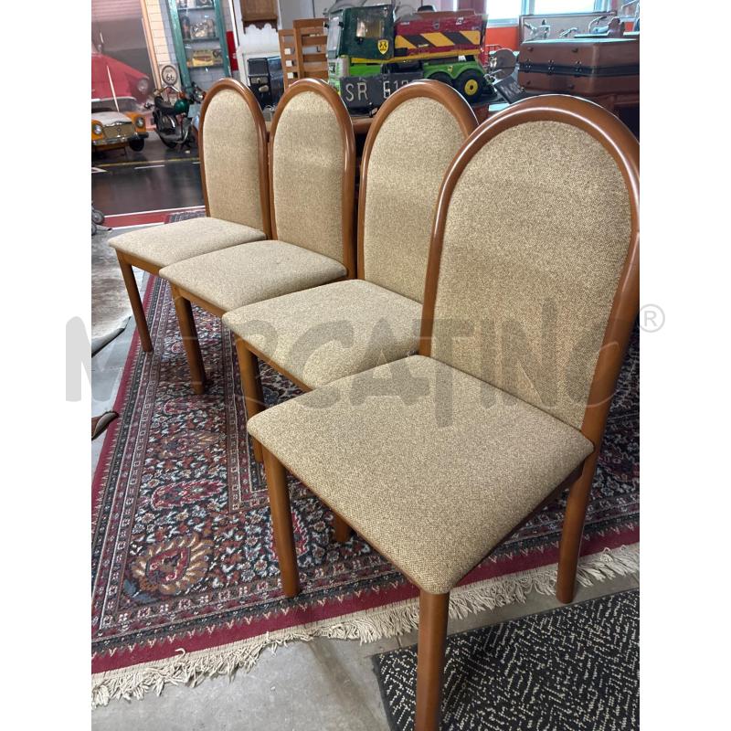 SEDIE PZ. 4 LEGNO C CILIEGIO DESIGN MODERNO SCHIENALE CURVO SEDUTA TUTTA STOFFA | Mercatino dell'Usato Teramo 2