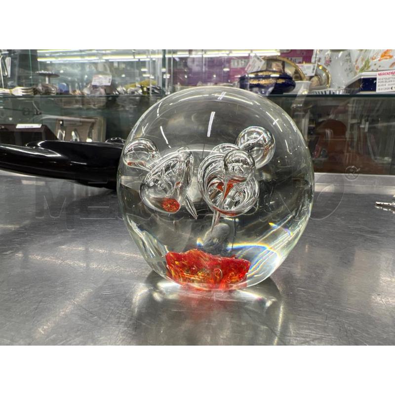 SFERA VETRO MURANESE INCLUSIONE BASE ARANCIO . FERMACARTE | Mercatino dell'Usato Teramo 2