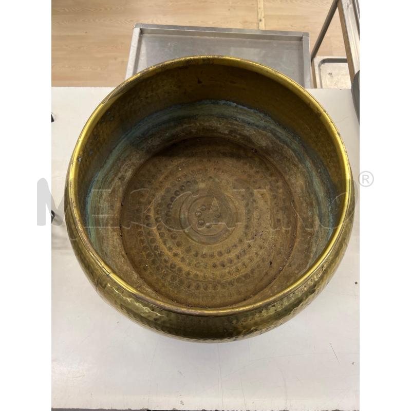 SOTTO VASO GRANDE IN OTTONE BATTUTO | Mercatino dell'Usato Teramo 2