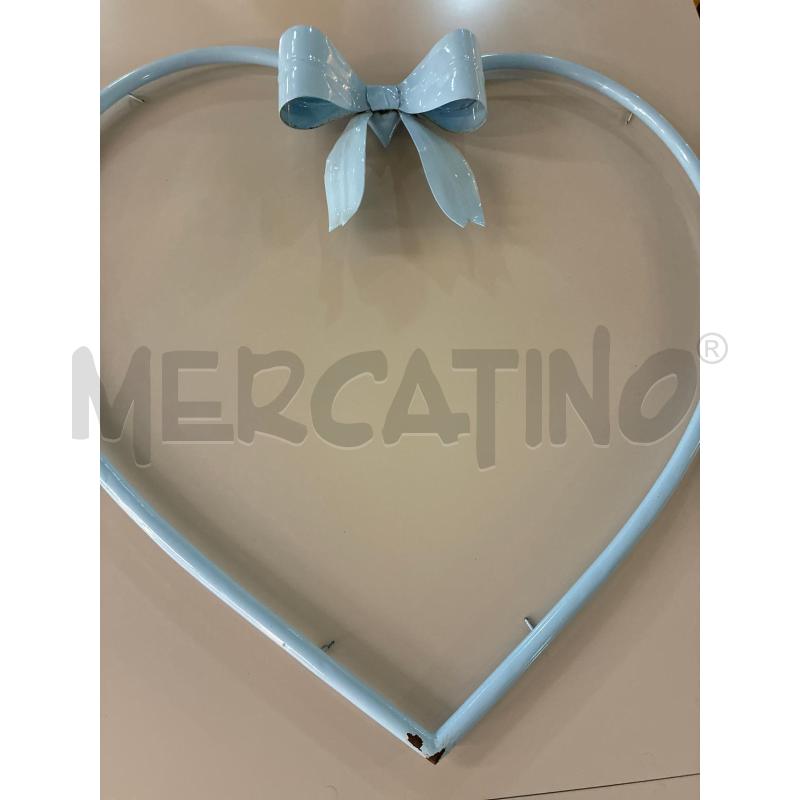 SPECCHIO CORNICE FERRO BATTUTO FORMA CUORE AZZURRO CON FIOCCO | Mercatino dell'Usato Teramo 4