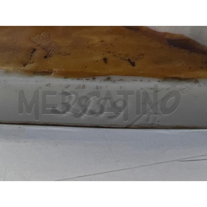 STATUETTA PORCELLANA CANE CESTINO FRUTTA . BIANCA | Mercatino dell'Usato Teramo 3