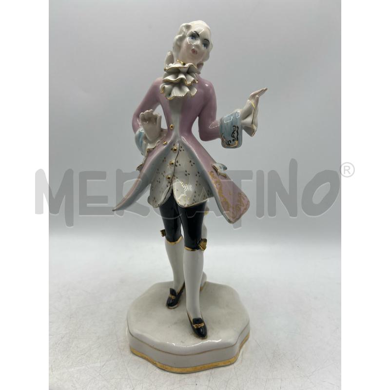 STATUETTA UOMO VESTITO ROSA FINITURE DORATE | Mercatino dell'Usato Teramo 1