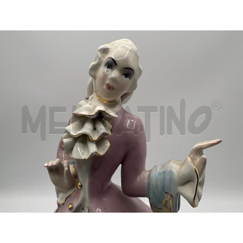 STATUETTA UOMO VESTITO ROSA FINITURE DORATE | Mercatino dell'Usato Teramo 3