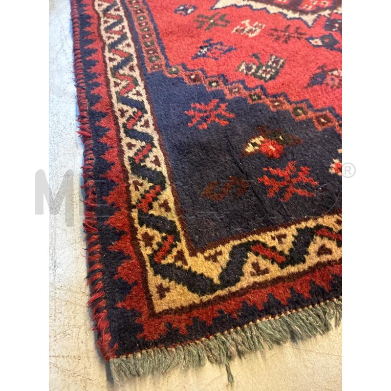 TAPPETO ORIENTALE IN LANA FONDO ROSSO E BLU 106X140  | Mercatino dell'Usato Teramo 3