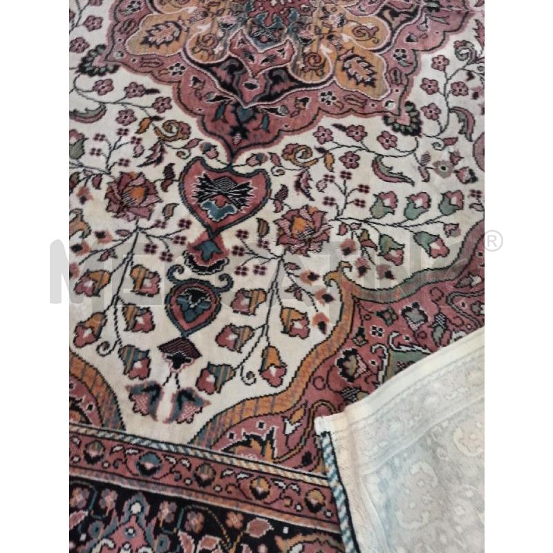 TAPPETO TIPO ORIENTALE TONI BEIGE ROSA 125 X 200 | Mercatino dell'Usato Teramo 5