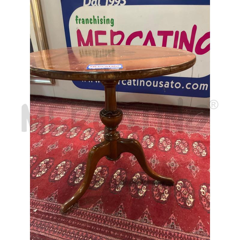 TAVOLINETTO TONDO 3 PIEDI | Mercatino dell'Usato Teramo 3