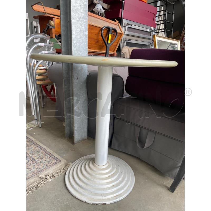 TAVOLINO BAR METALLO PIENO BIANCO PIANO TONDO | Mercatino dell'Usato Teramo 2