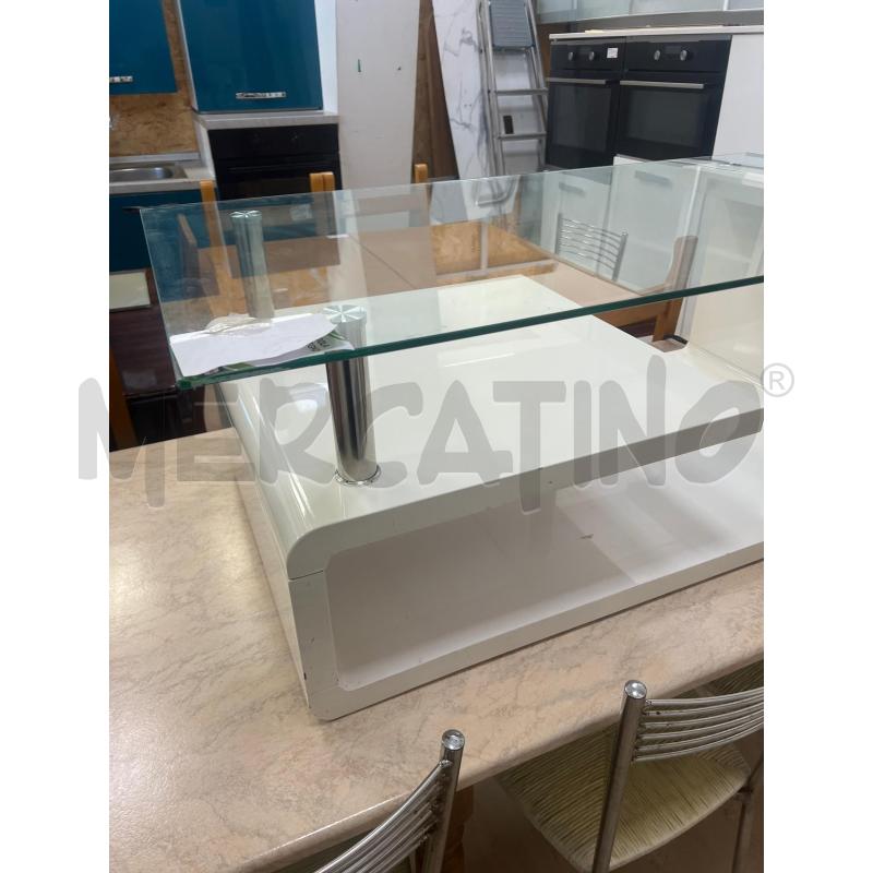 TAVOLINO SALOTTO VETRO E BASE BIANCA LUCIDA MODERNO | Mercatino dell'Usato Teramo 2