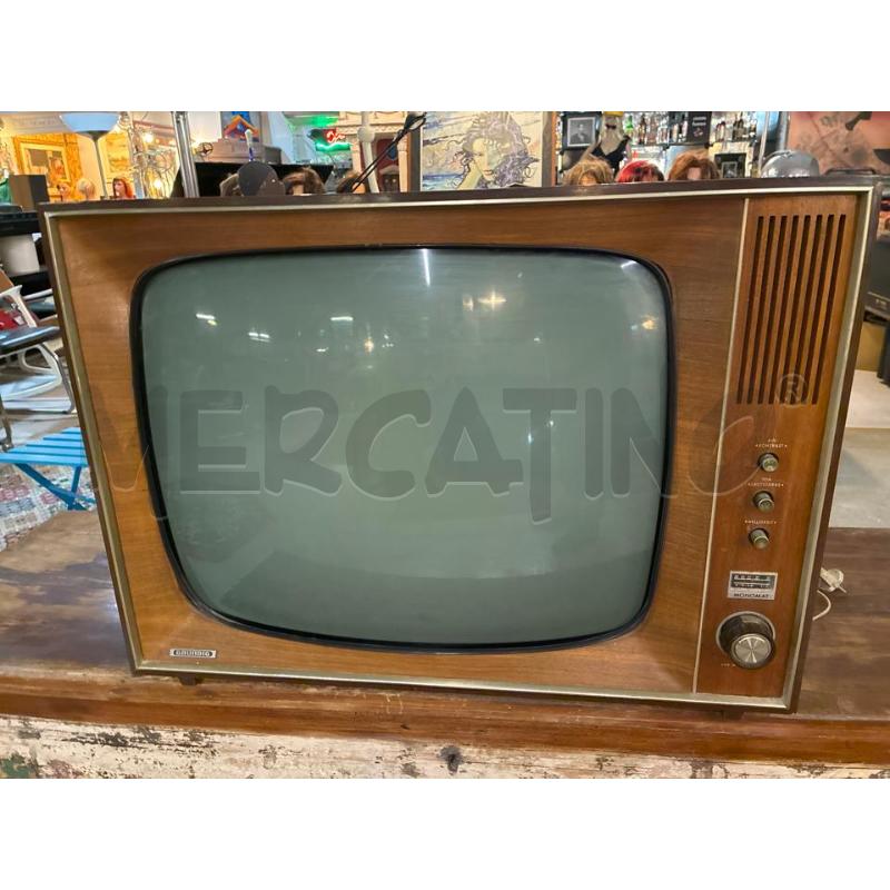 TELEVISORE D'EPOCA GRUNDIG MONOMAT BIANCO NERO NON TESTATO | Mercatino dell'Usato Teramo 2