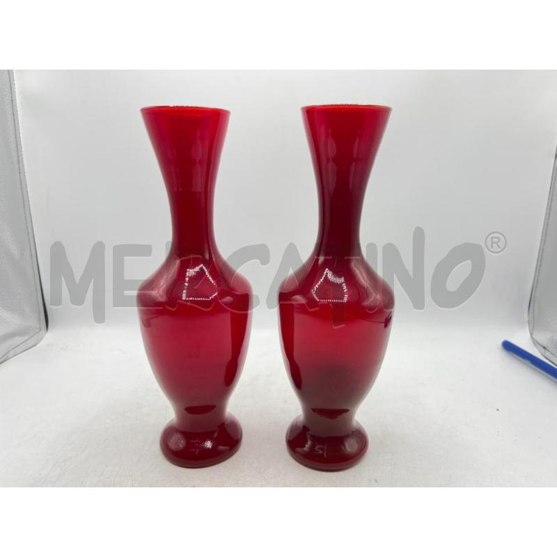 VASETTI COPPIA VETRO ROSSO H25CM | Mercatino dell'Usato Teramo 1
