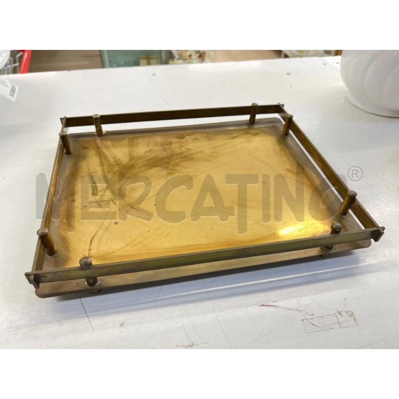 VASSOIO DELDI DESIGN ITALY OTTONE FATTO A MANO SQUADRATO | Mercatino dell'Usato Teramo 1