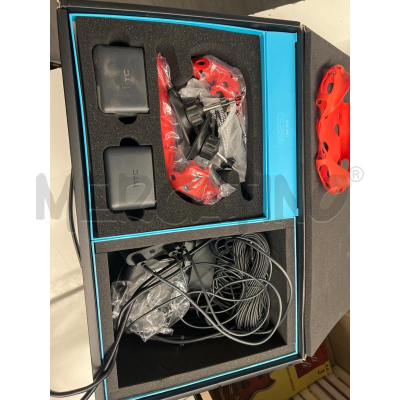 VISORE VT HTC VIVE COMPLETO DI TUTTO + STAND | Mercatino dell'Usato Teramo 3