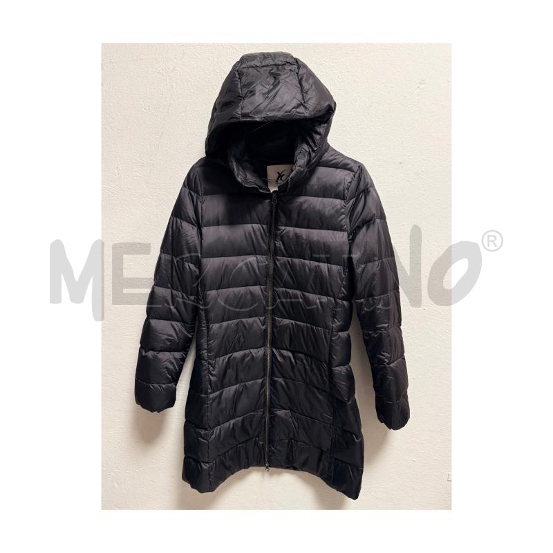 PIUMINO D RED OUT NERO  PIUMA CON CAPPUCCIO | Mercatino dell'Usato Rovereto 2