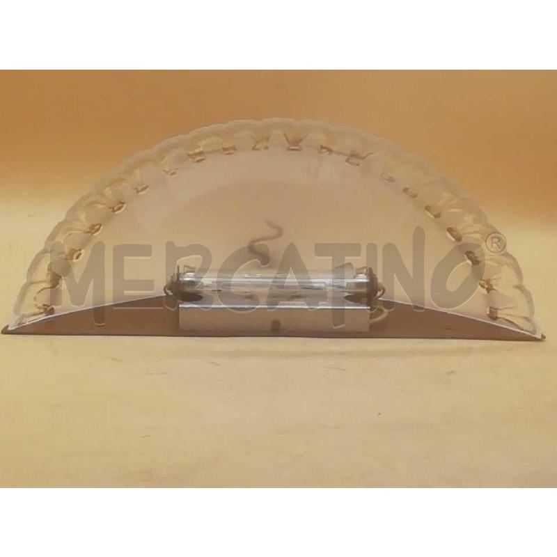 APPLIQUE STRUTTURA METALLO DORATO E VETRO MOLATO OPACO  | Mercatino dell'Usato Moncalieri bengasi 2