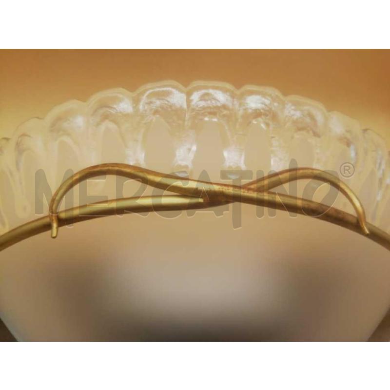 APPLIQUE STRUTTURA METALLO DORATO E VETRO MOLATO OPACO  | Mercatino dell'Usato Moncalieri bengasi 4