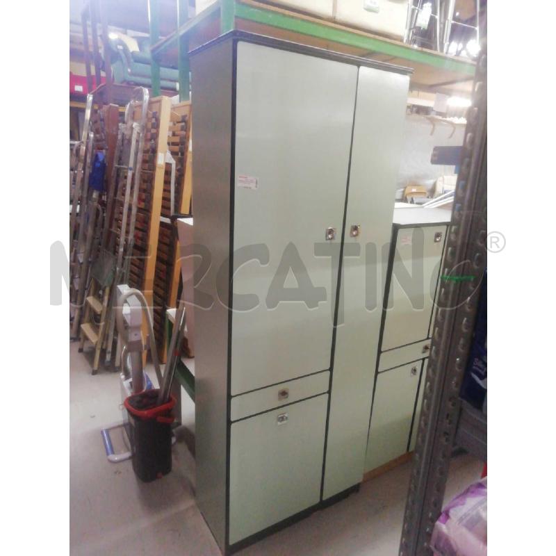 ARMADIETTO 2ANTE+CASSETTO E PORTA PATTUMIERA | Mercatino dell'Usato Moncalieri bengasi 1