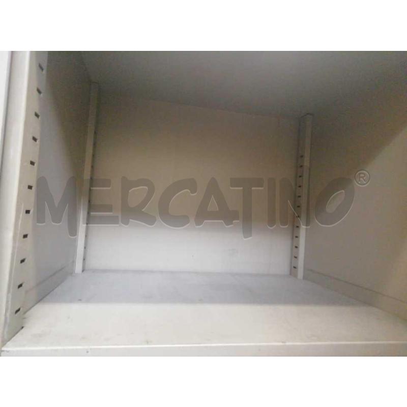 ARMADIETTO 2ANTE METALLO DA ESTERNO/SPOGLIATOIO GRIGIO | Mercatino dell'Usato Moncalieri bengasi 2