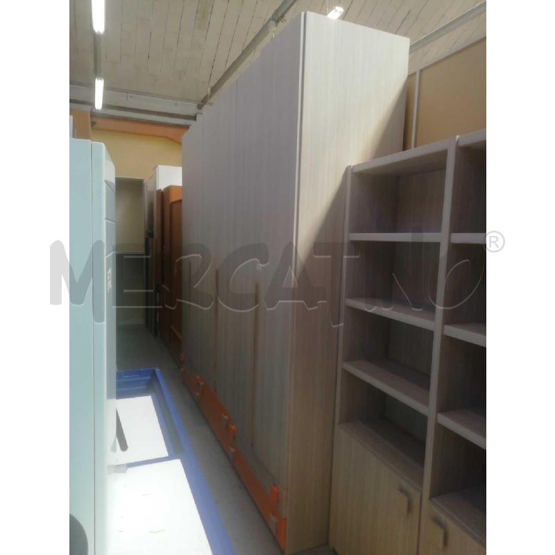 ARMADIO ROVERE SBIANCATO 6 ANTE+5 CASSETTI | Mercatino dell'Usato Moncalieri bengasi 1