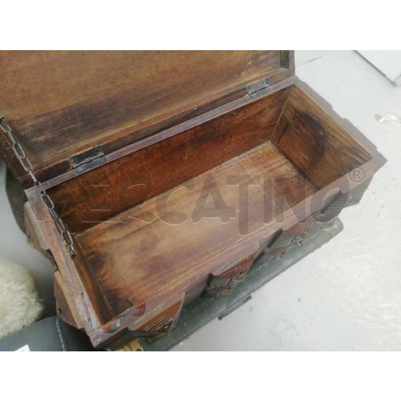BAULETTO LEEGNO ARTIGIANALE C/DETTAGLI METALLO E CHIUSURA ANELLO  | Mercatino dell'Usato Moncalieri bengasi 4