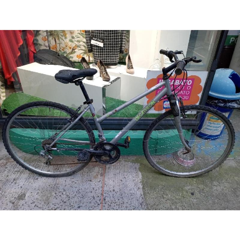 BICICLETTA UOMO/DONNA DECATHLON GRIGIA DA RIVEDERE  | Mercatino dell'Usato Moncalieri bengasi 1
