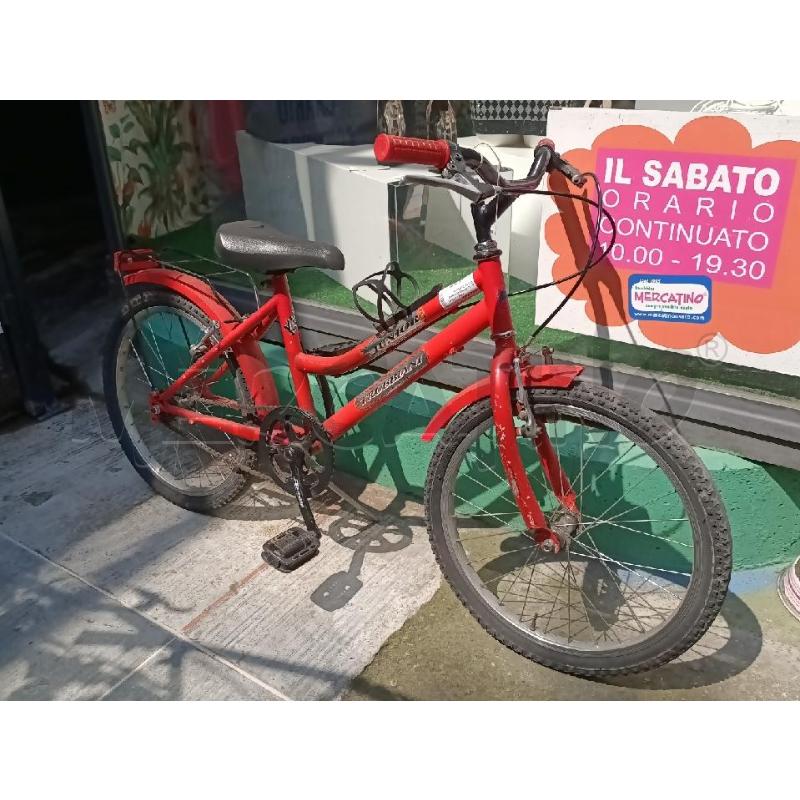 BICICLETTINA BAMBINO ROSSA TRUBBIANI | Mercatino dell'Usato Moncalieri bengasi 1