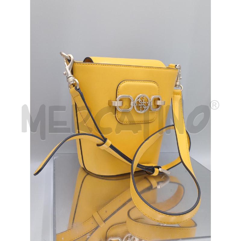 BORSA DONNA GUESS SECCHIELLO GIALLO CON TRACOLLA | Mercatino dell'Usato Moncalieri bengasi 1