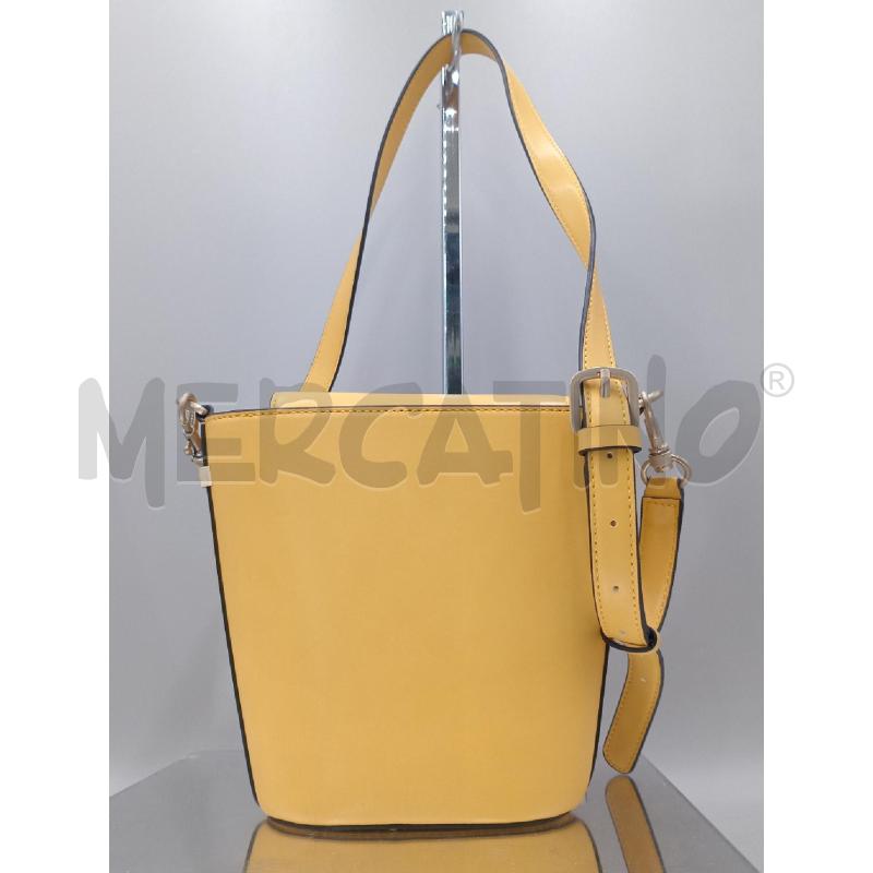 BORSA DONNA GUESS SECCHIELLO GIALLO CON TRACOLLA | Mercatino dell'Usato Moncalieri bengasi 2