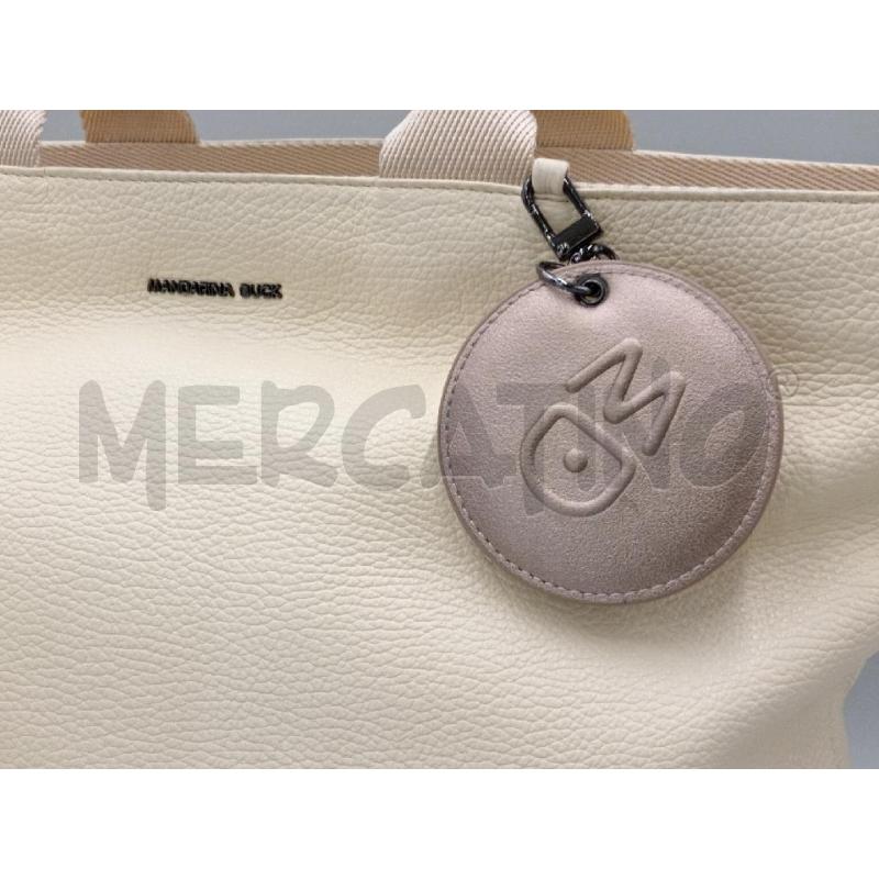 BORSA DONNA MANDARINA DUCK BEIGE A MANO SENZA TRACOLLA | Mercatino dell'Usato Moncalieri bengasi 4