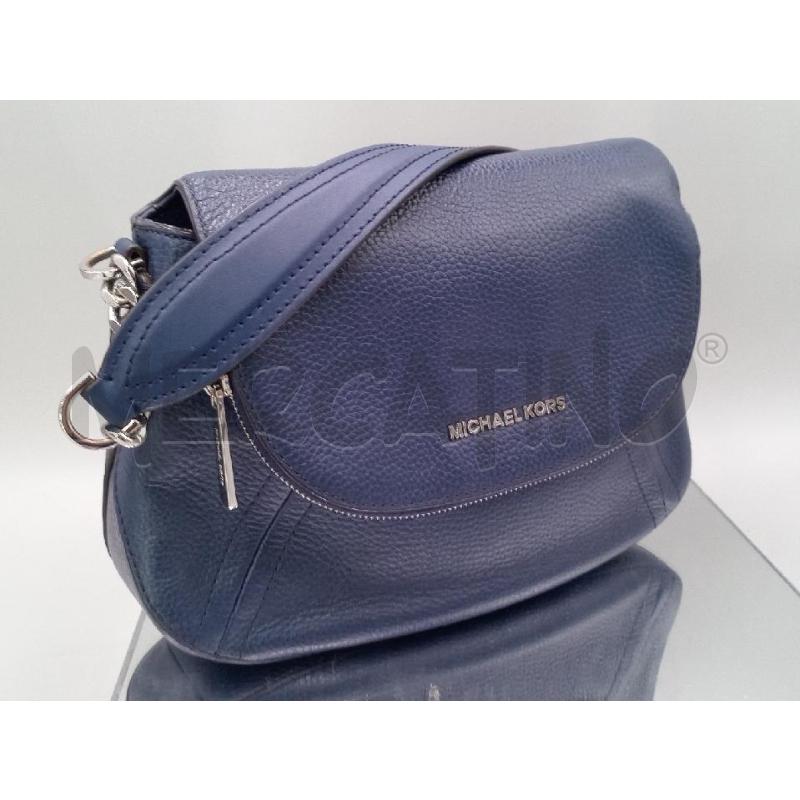 BORSA DONNA MICHAEL KORS BLU PELLE CON CATENA ACCIAIO | Mercatino dell'Usato Moncalieri bengasi 1