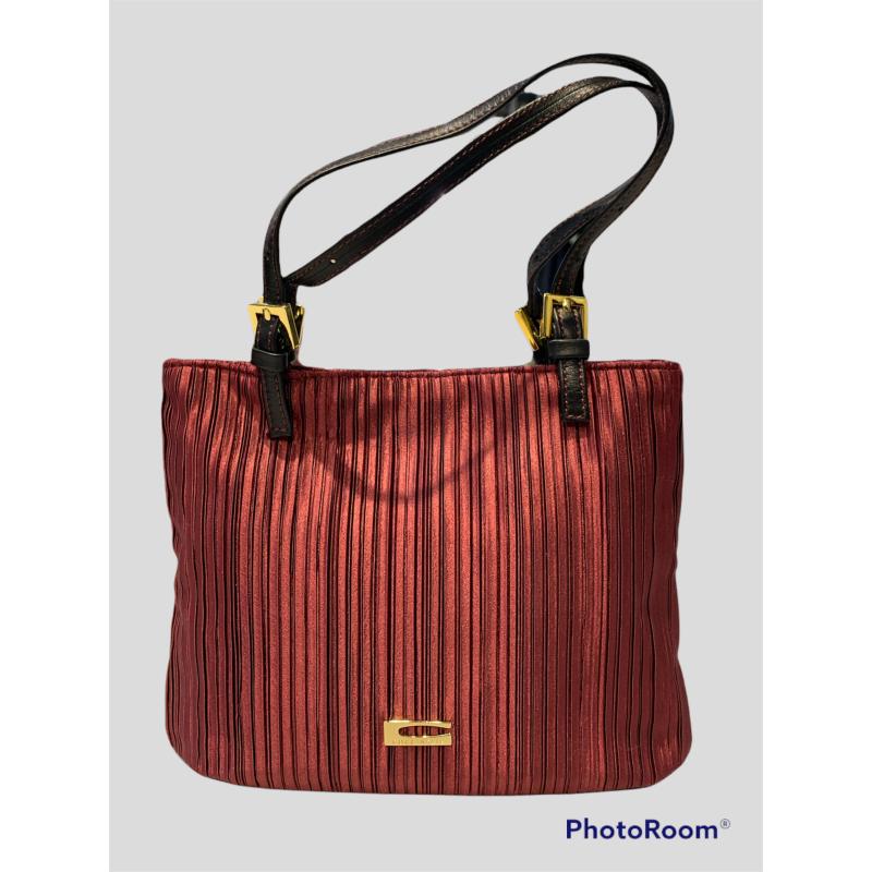 BORSA DONNA PICCOLA COCCINELLE BORDEAUX | Mercatino dell'Usato Moncalieri  bengasi