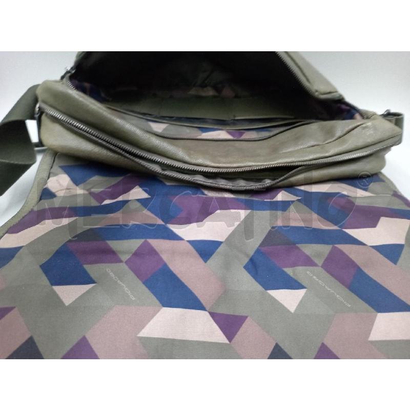 BORSA DONNA PIQUADRO VERDE CON TRACOLLA | Mercatino dell'Usato Moncalieri bengasi 5