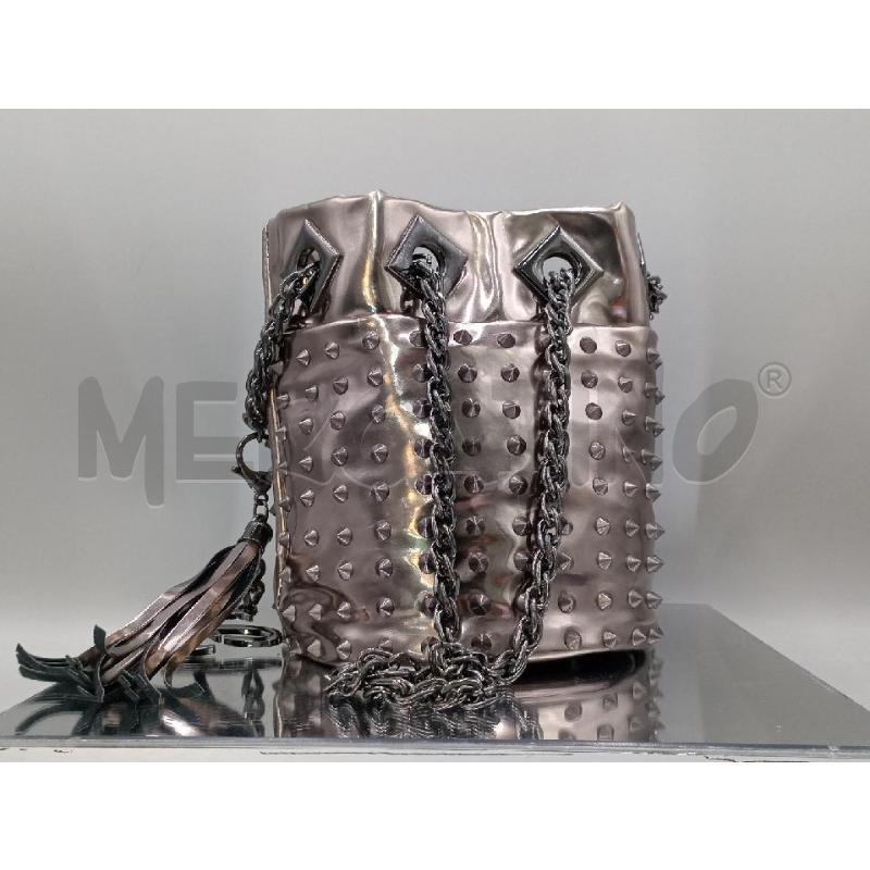 BORSA DONNA SECCHIELLO LA CARRIE GRIGIA CON BORCHIETTE | Mercatino dell'Usato Moncalieri bengasi 1