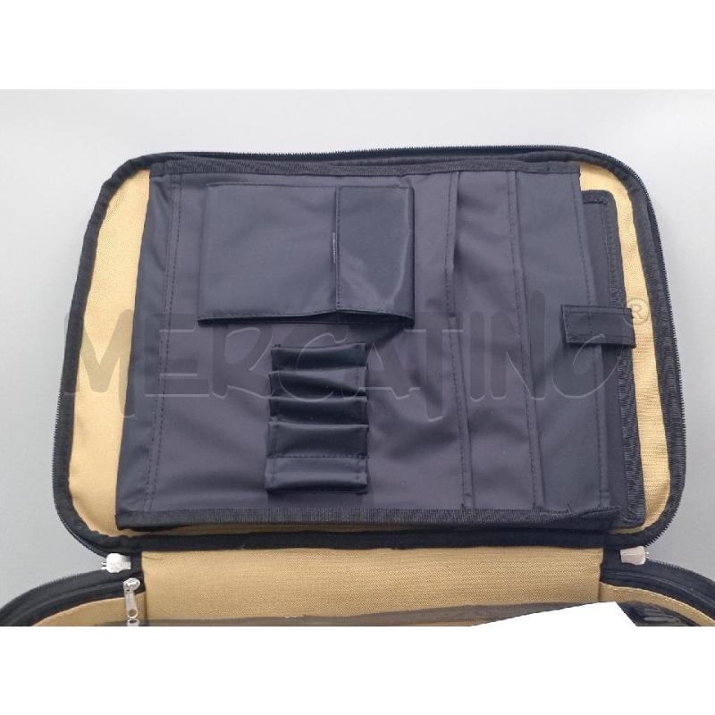 BORSA PORTA OGGETTI NERA | Mercatino dell'Usato Moncalieri bengasi 4