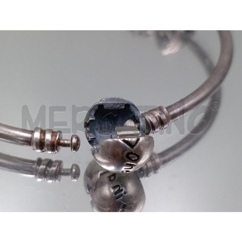BRACCIALE PANDORA RIGIDO CON CHARMS | Mercatino dell'Usato Moncalieri bengasi 3