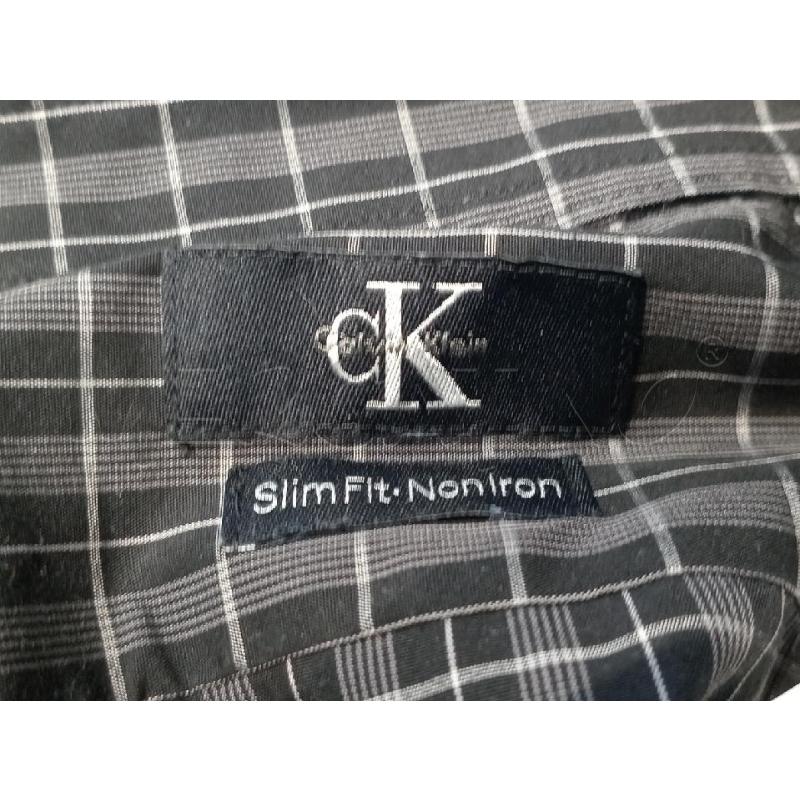 CAMICIA UOMO CALVIN KLEIN QUADRETTI NERO GRIGIA | Mercatino dell'Usato Moncalieri bengasi 5