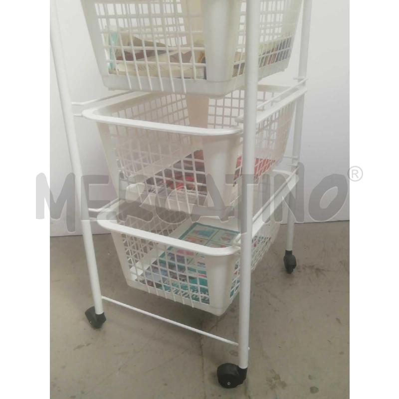 CARRELLO BIANCO CON CESTE PLASTICA | Mercatino dell'Usato Moncalieri bengasi 4