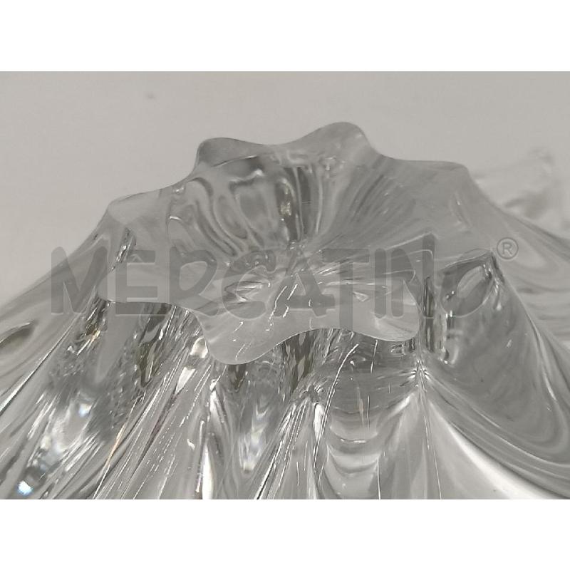 CENTROTAVOLA VETRO BACCARAT FRANCE FORMA FAZZOLETTO  | Mercatino dell'Usato Moncalieri bengasi 4