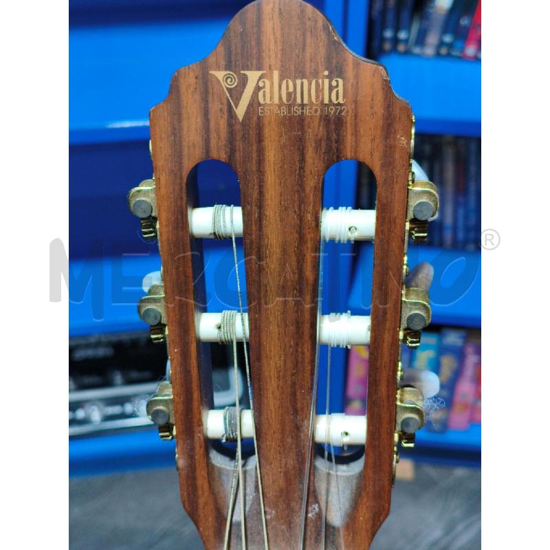 CHITARRA CLASSICA VALENCIA  CON CUSTODIA  | Mercatino dell'Usato Moncalieri bengasi 3
